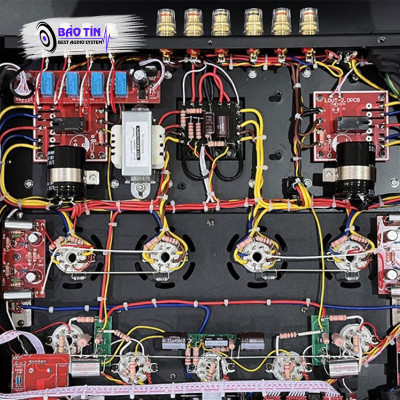 ÂM LY ĐÈN WILLSENTON R8 ( Like New)