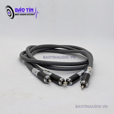 DÂY AV MONSTER JACK QED