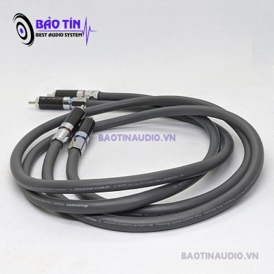 DÂY AV MONSTER JACK QED